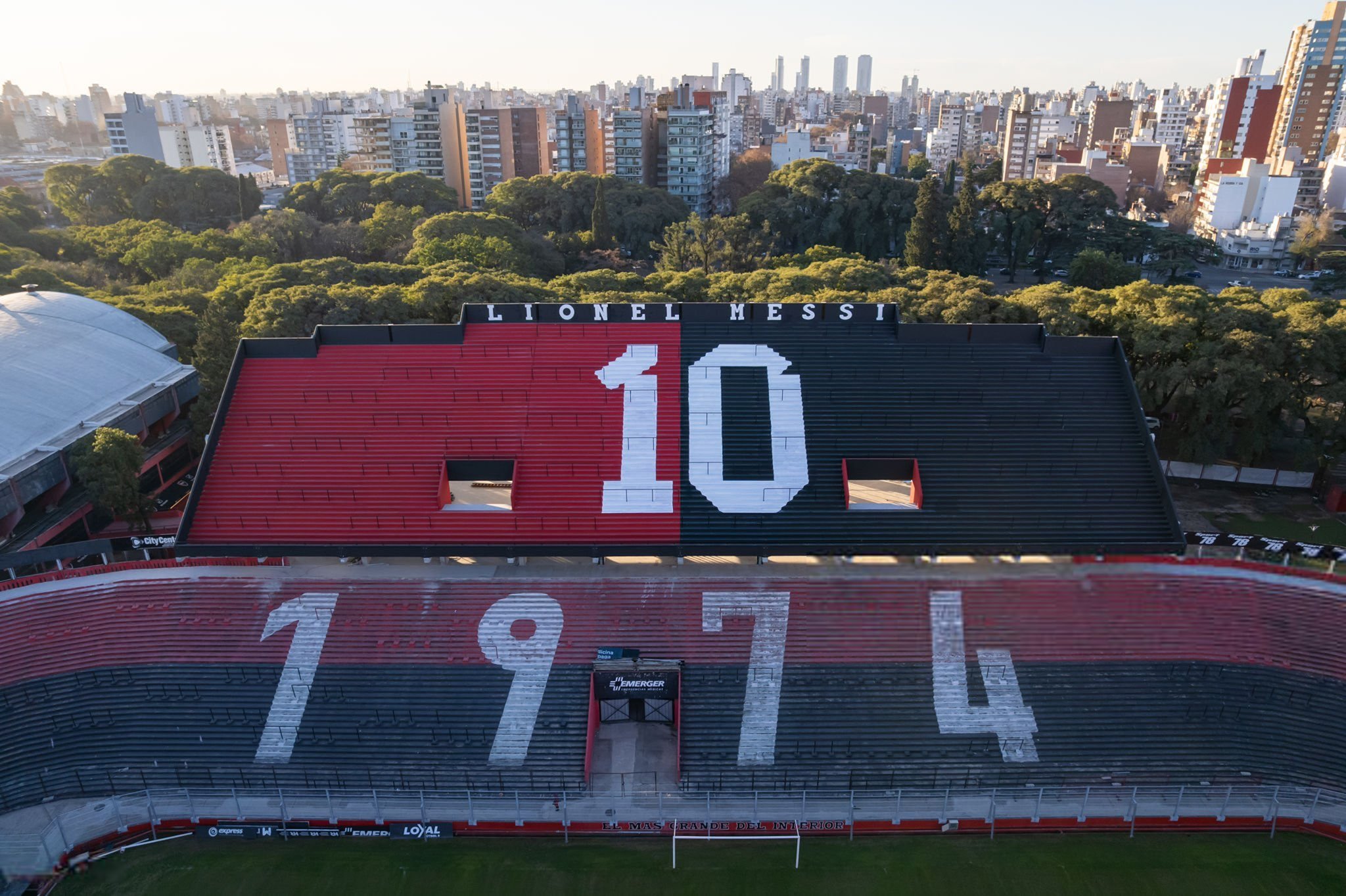 迈阿密热火国际比赛日复出首秀,志在欧联名次提升,底气十足,控场能力受关注的简单介绍-kaiyun